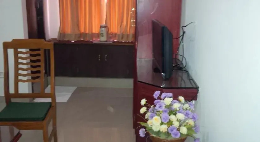Hotel Thoiba Residency