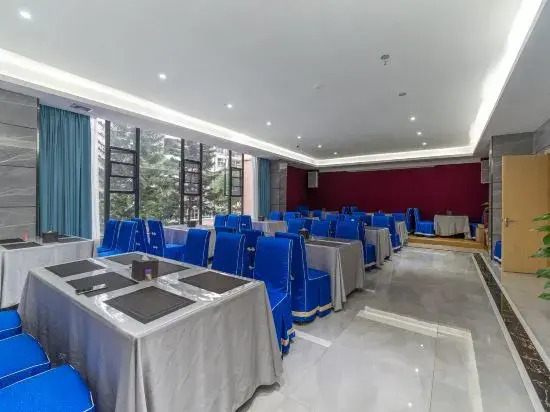 Yifeng Boutique Hotel (Dongguan Guomao)