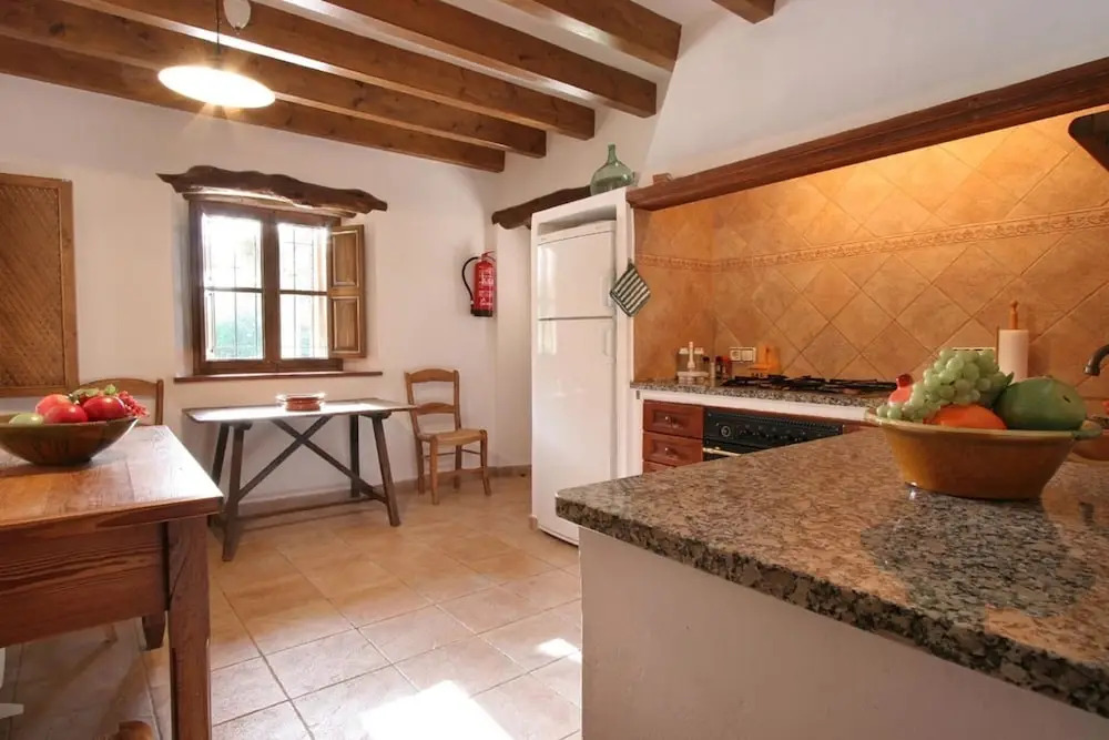Villa - 3 Bedrooms with Pool and WiFi - 103142
