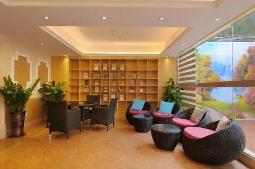 Vienna Hotel Yueliang Bay