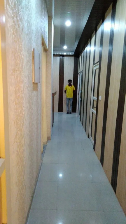 Sudhir Hotels