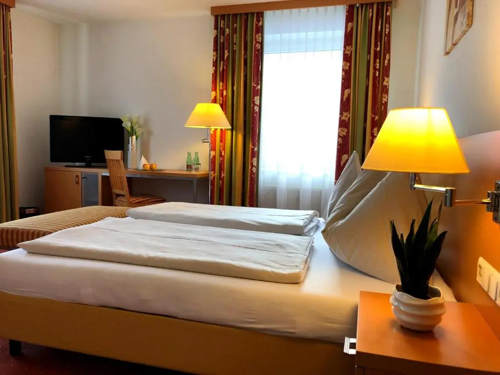 Motel55 - nettes Hotel mit Self Check-In in Villach, Warmbad
