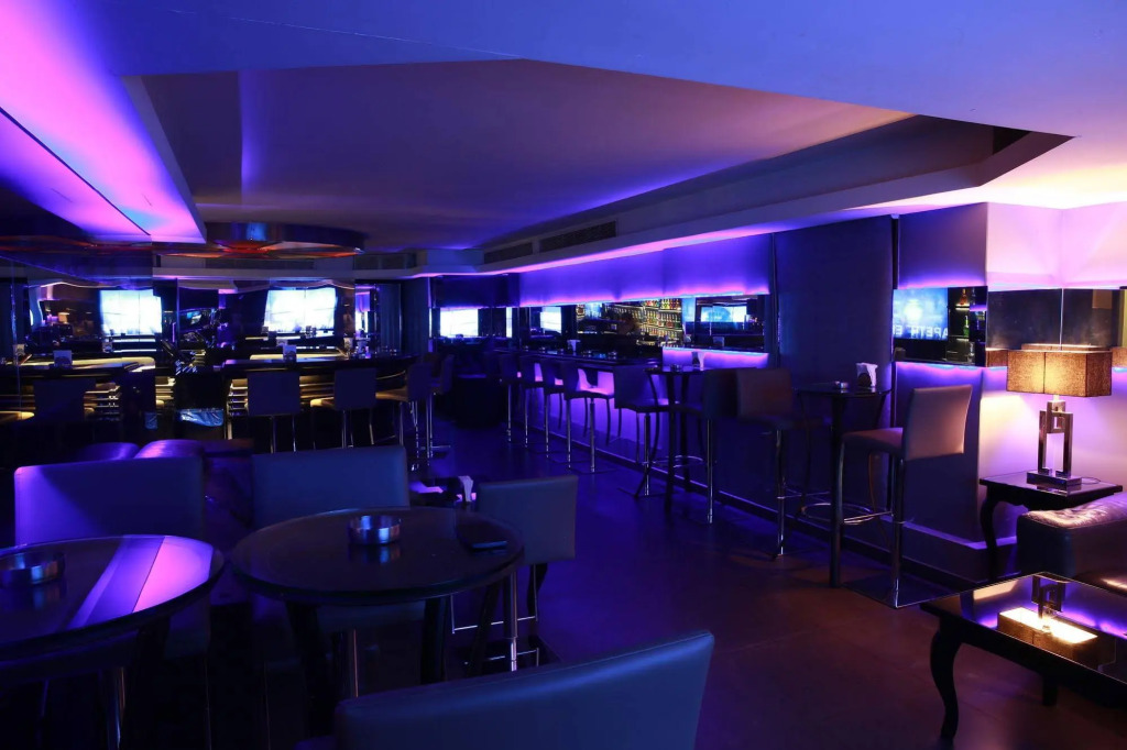 Luxor Hotel