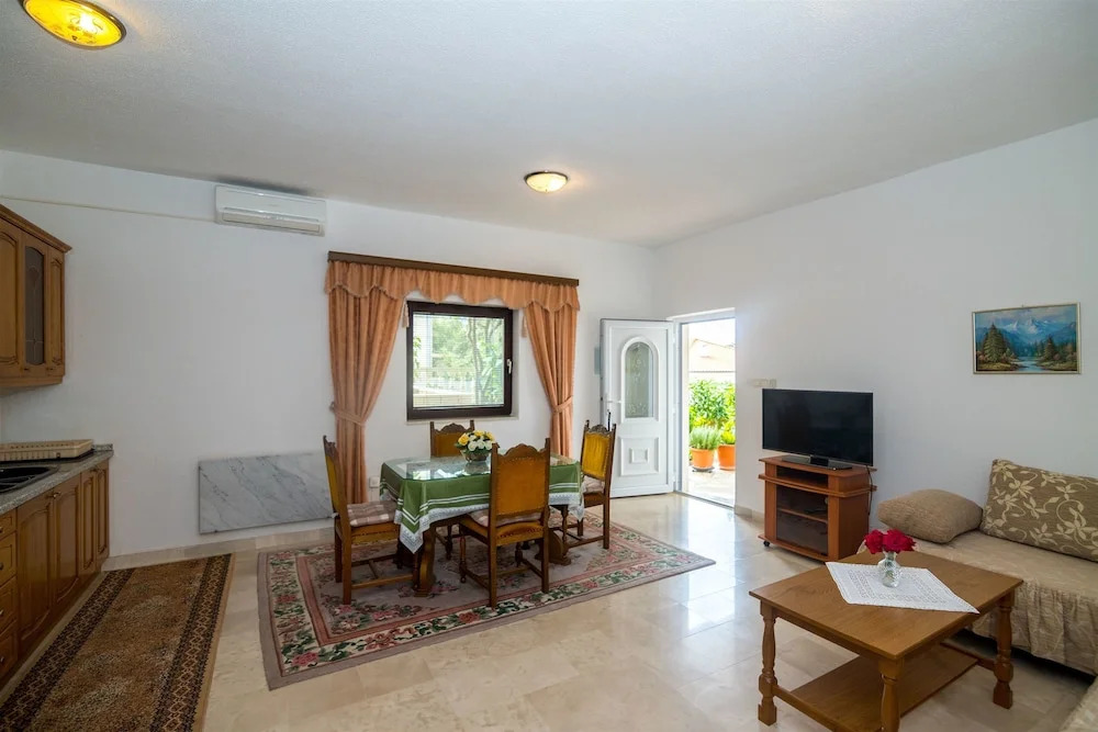 Apartment Knez