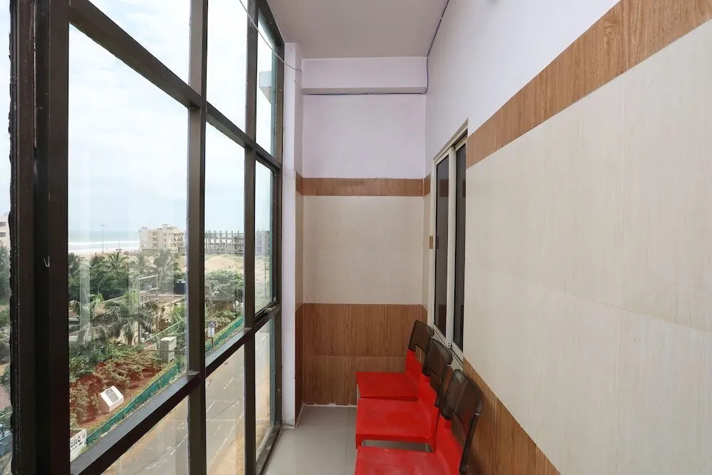 OYO 15915 Hotel Star Inn