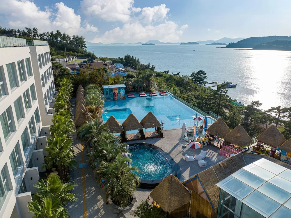 Yeosu Calacatta Hotel & Resort
