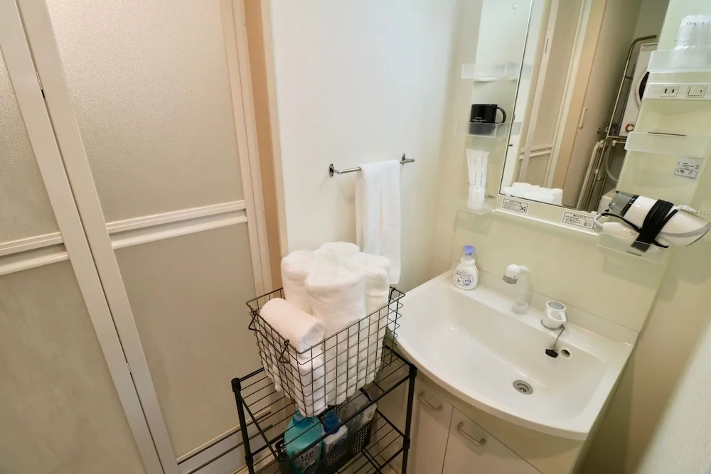 MonteLibro Room101