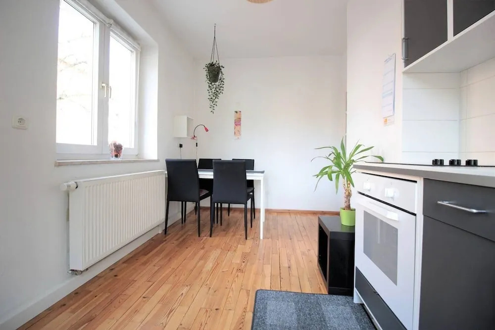 Charmante 3-Zimmerwohnung Mit Stellplatz