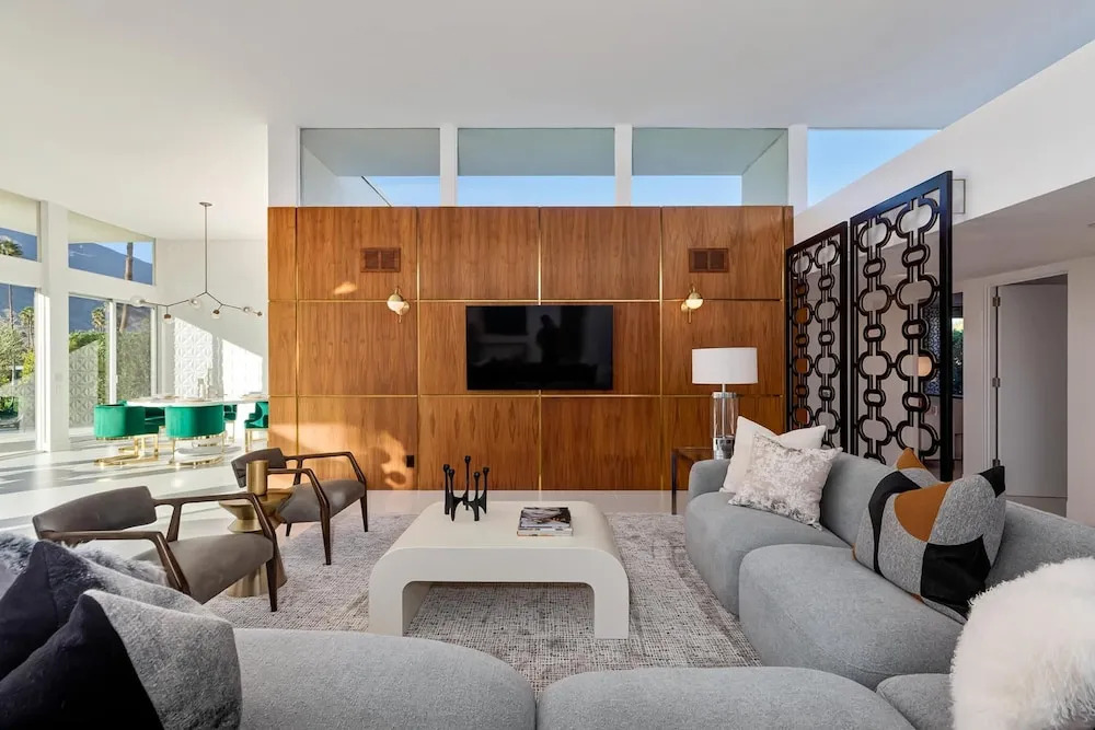 Indian Canyon Oasis in Palm Springs