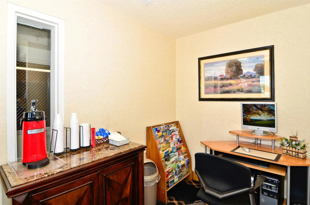Red Lion Inn & Suites Ontario