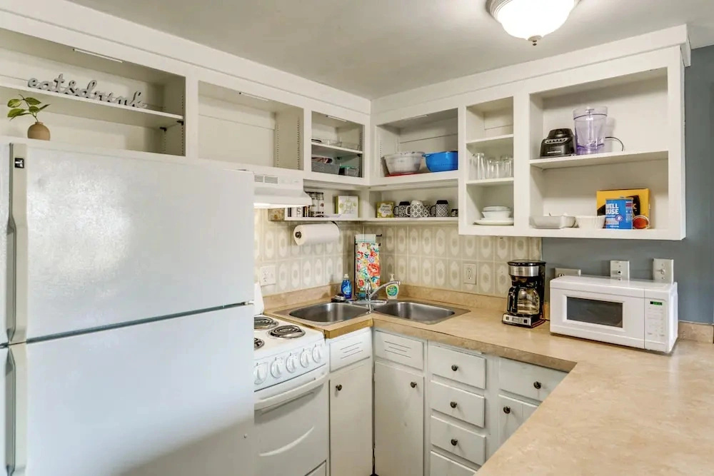 Explore Port Huron! Cozy Condo w/ Creek Views