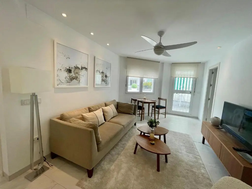 Next to the Historic Marbella-100m. from beach - Modern Nordic deco