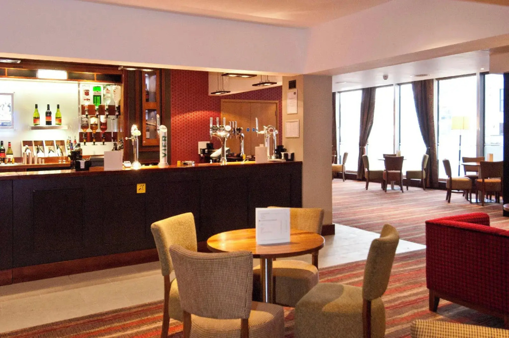 Premier Inn Cardiff City Centre