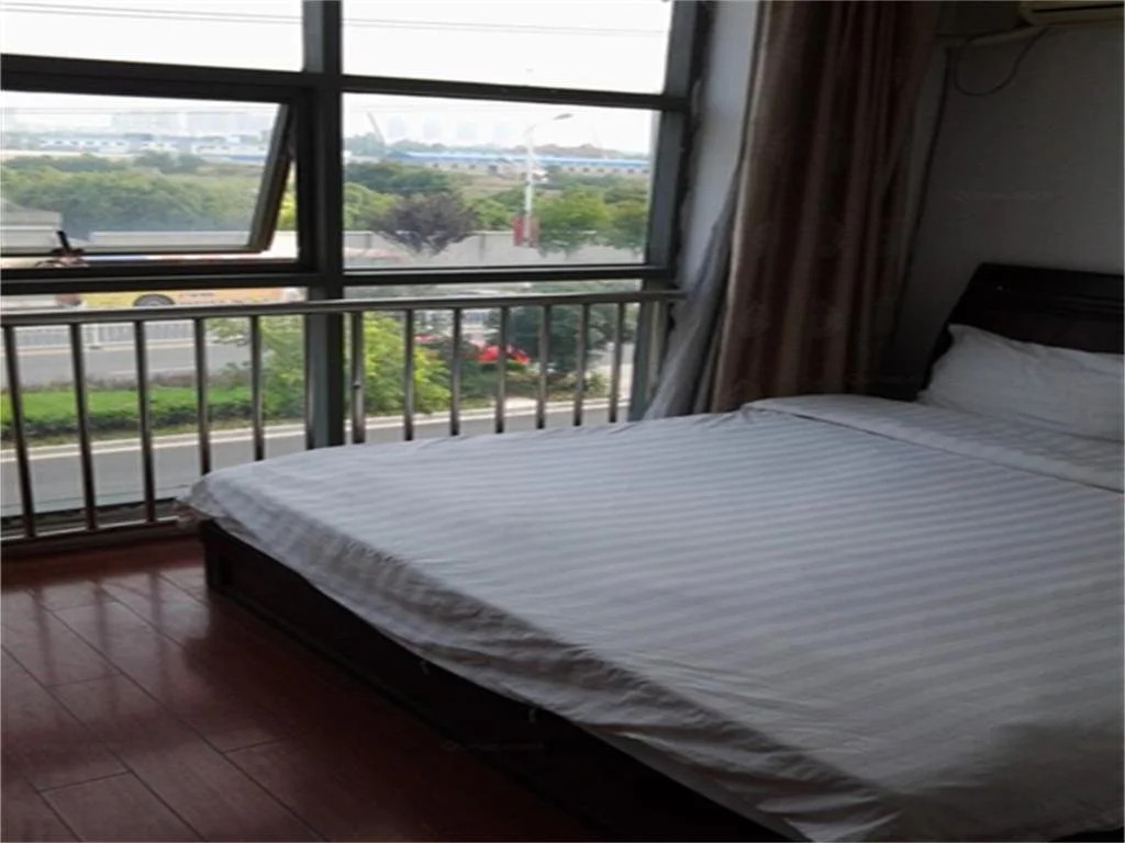 Jiaxing Xinyou Inn