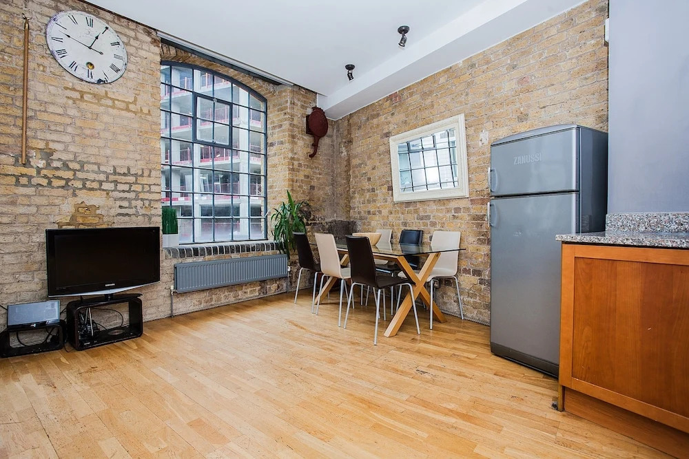 Luxurious Airy TOWER BRIDGE Loft