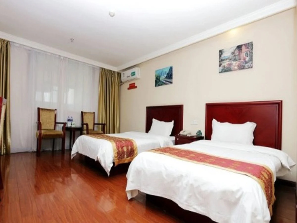 GreenTree Alliance Chuzhou Laian County Development District Jingyi Road Hotel.