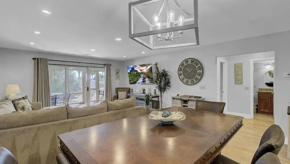 7C Mariners Walk by Avantstay Beautiful Porch, Easy Access to Pool + Beach