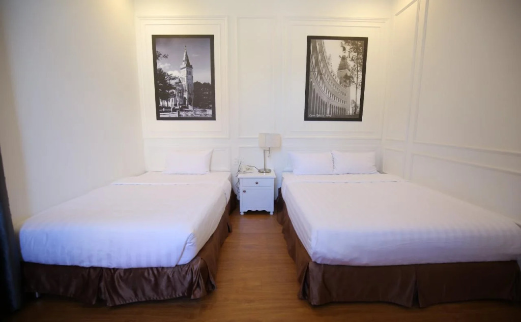 Tea Leaf Hotel 2