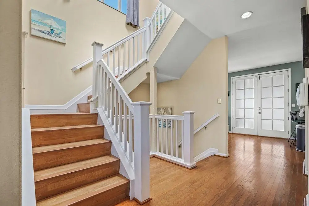 Beautiful 2BR in Silver Terrace