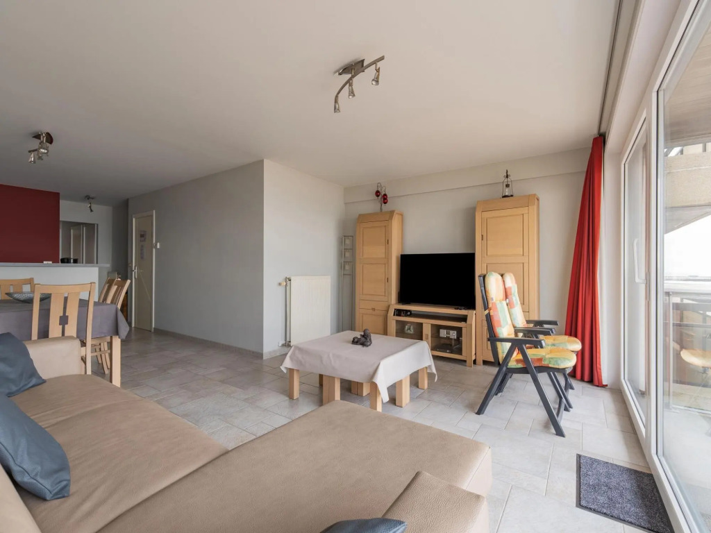 Nice apartment in Blankenberge with terrace