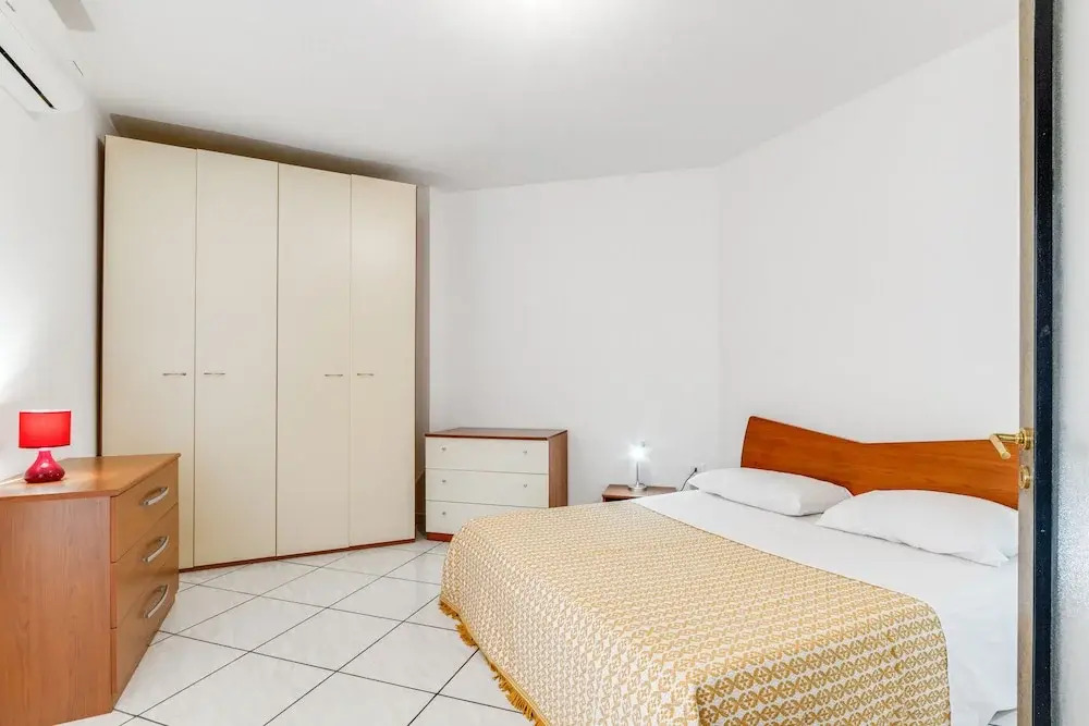 Stella del Mattino Bright Apartment