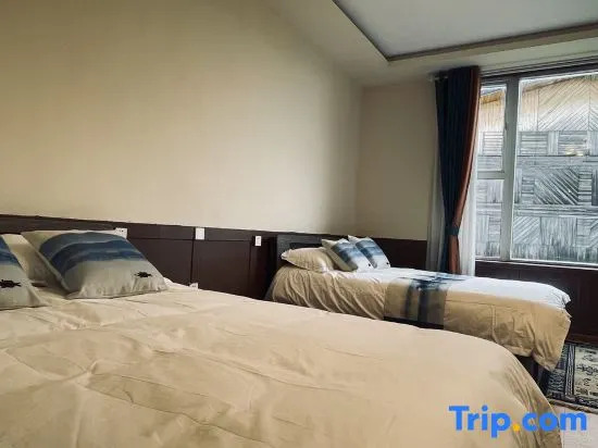 Zoige Ruoshuiwan Resort