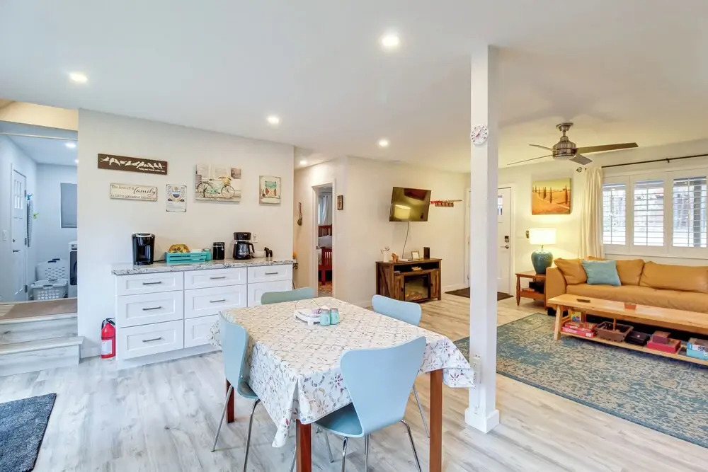 Updated Pinetop Home: 5 Mi to Woodland Lake Park!