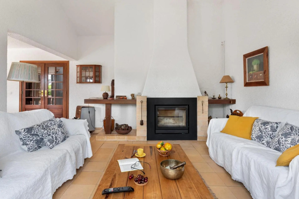 GuestReady - Peaceful beach villa w/ parking