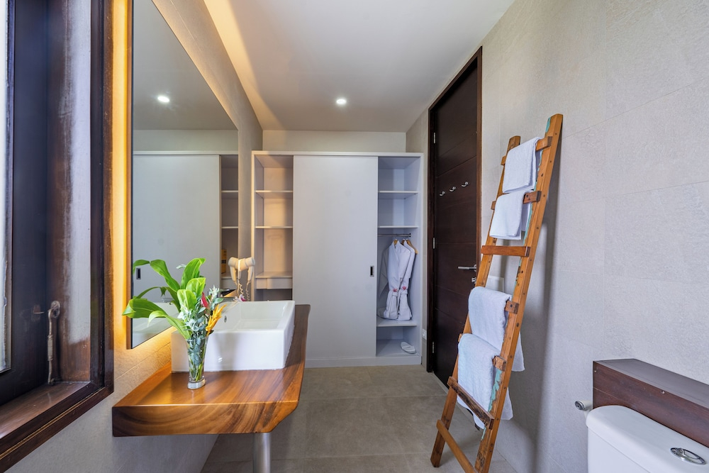 Villa Emilia Seminyak by Nagisa Bali