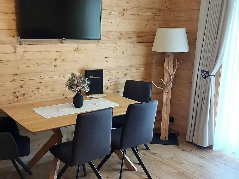 Apartment In Leutasch with garden