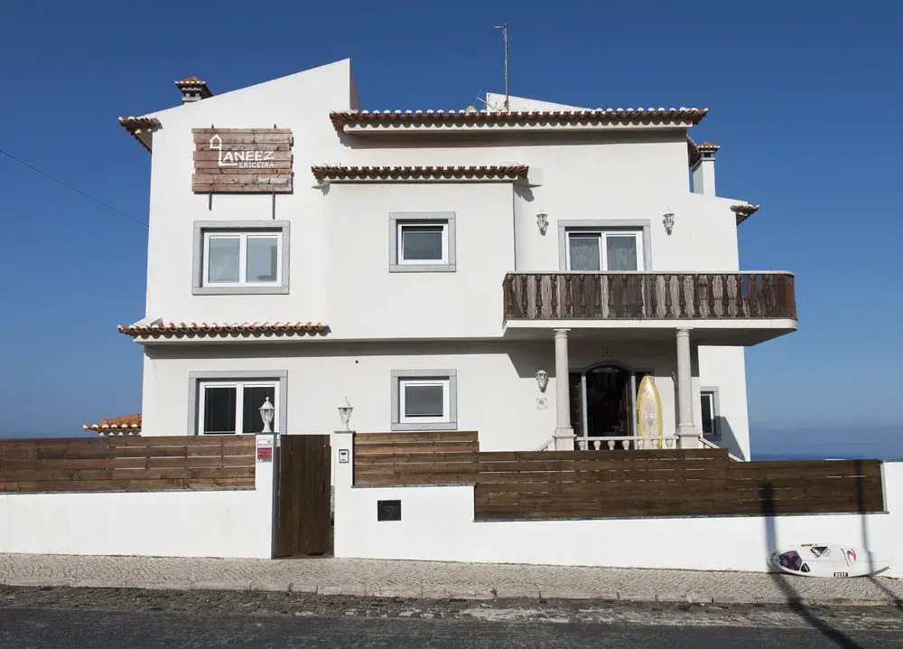 Laneez Ericeira Surf House