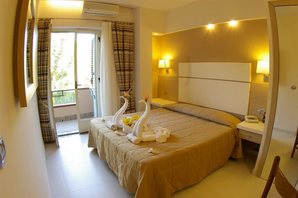 Hotel Villaggio Old River