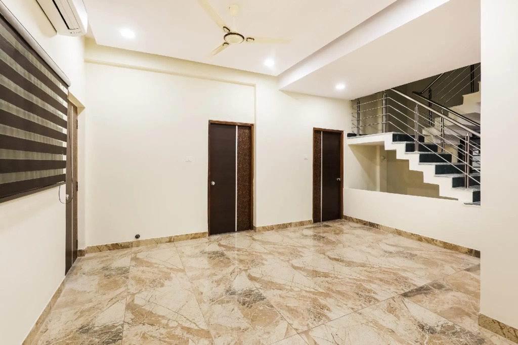 OYO 46252 Hotel Yuvan