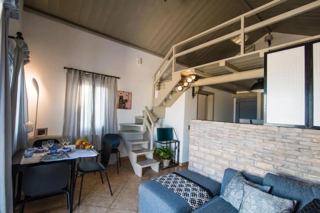 Domus Arch Suites