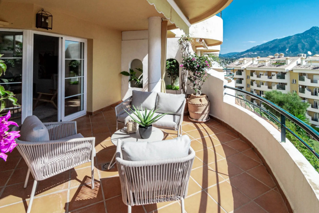 SAA3- Spacious apartment close to beach