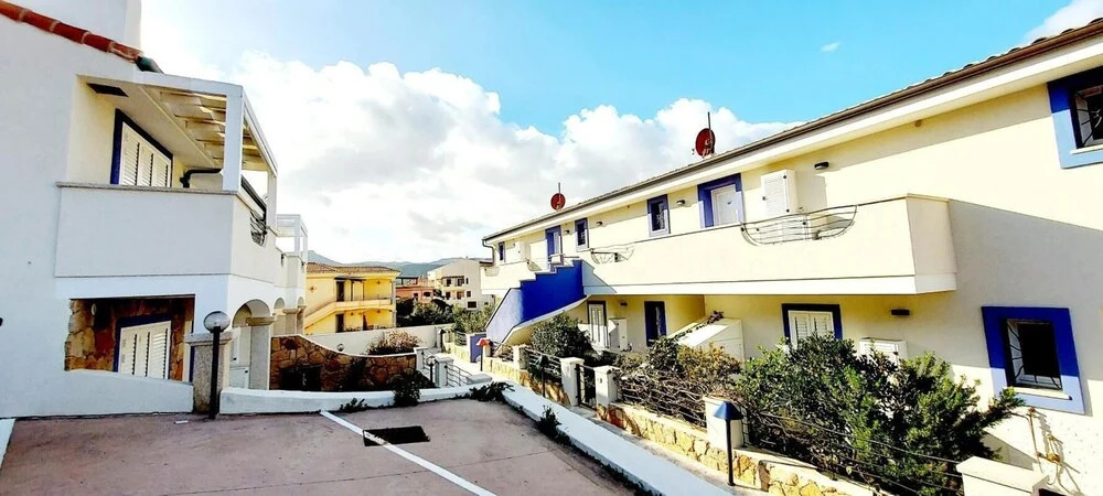 Whiteblue House con Giardino
