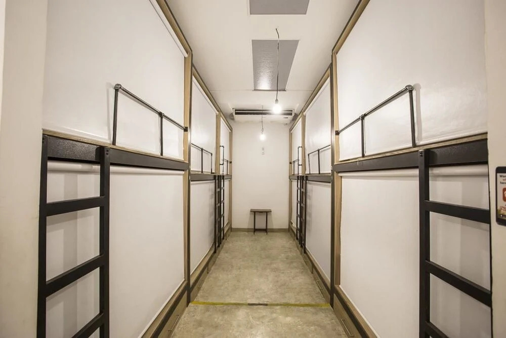 Bourbon St Hostal Boutique - Hostel