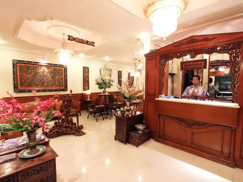 Blue Safir Hotel