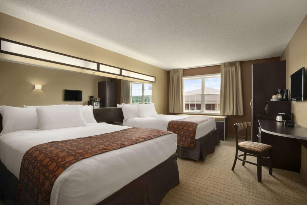 Microtel Inn & Suites By Wyndham Mineral Wells/Parkersburg