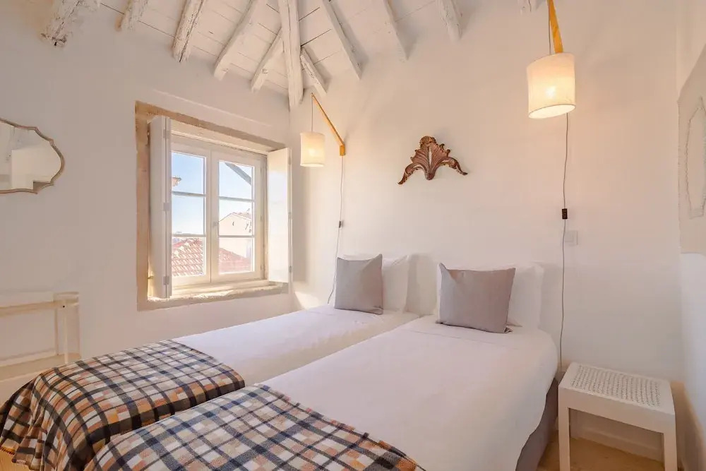 Cozy Porto Studio: Perfect Location & Comfort