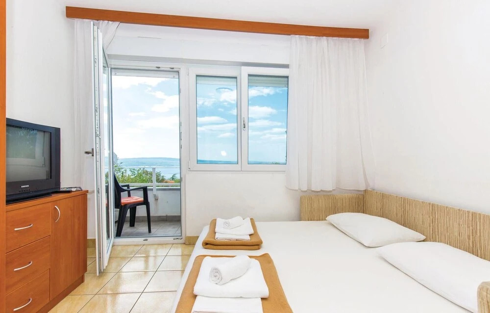 Awesome Home in Dramalj With Wifi and 1 Bedrooms