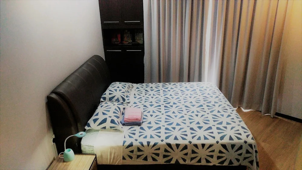 PJ8 Service Suites by Airhost
