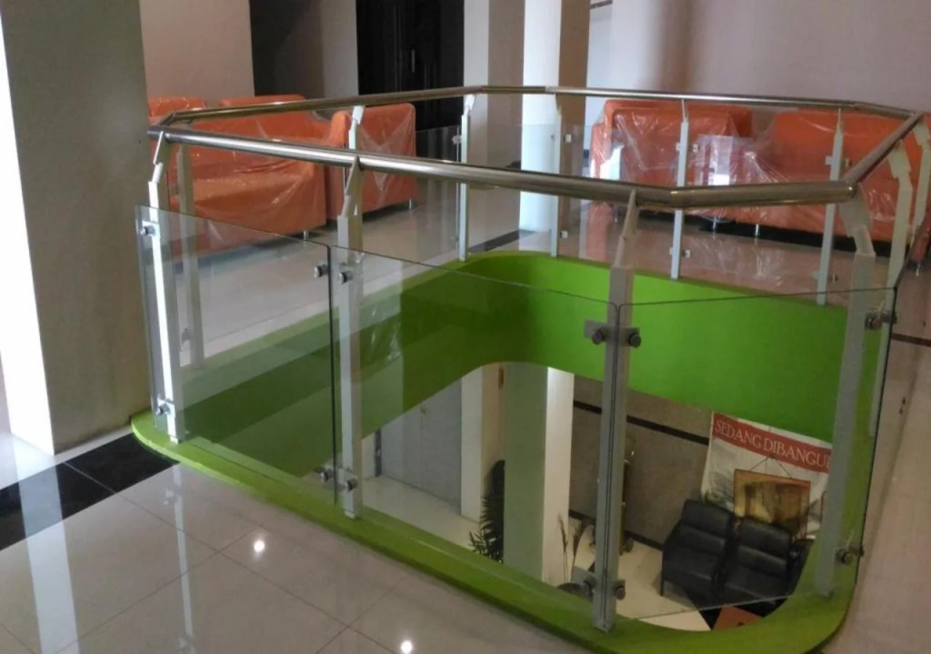Hotel Kharisma
