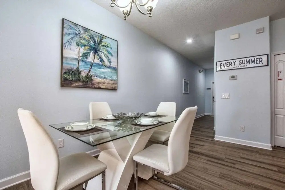 Tropical Waterfront, Completely Redone W/pool-3033 4 Bedroom Townhouse by Redawning, Kissimmee