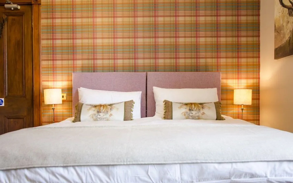 Strathallan Bed and Breakfast