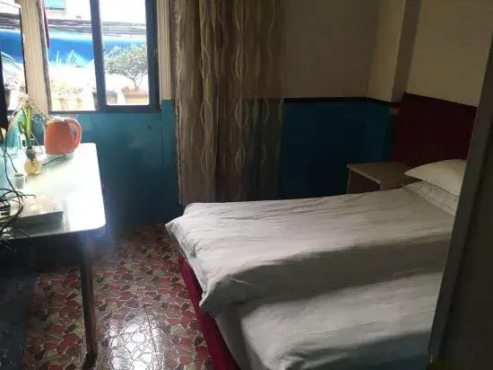 Changee MINI Hotel (Shanghai Gucun Park Gutai Road)
