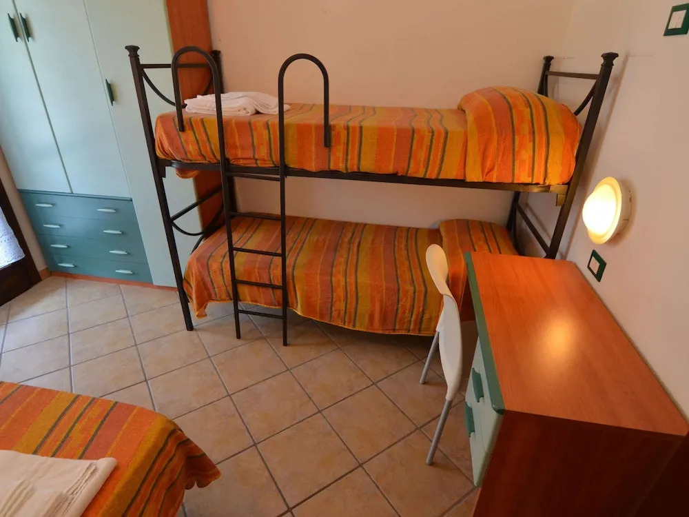 Cheerful Apartment with AC near Adriatic Coast