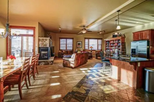 Cornerstone Town Home 49