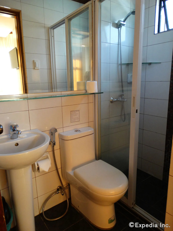 Ipil Suites Puerto Princesa