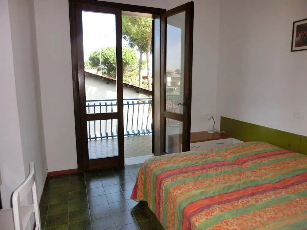 Incredible Apartment With Private Garden - Beahost